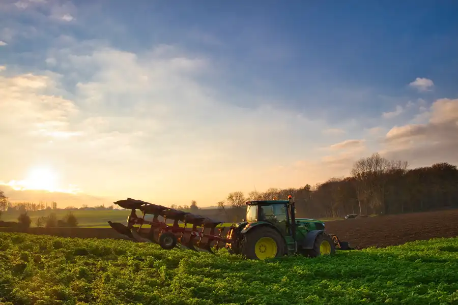 Equipamiento agricola